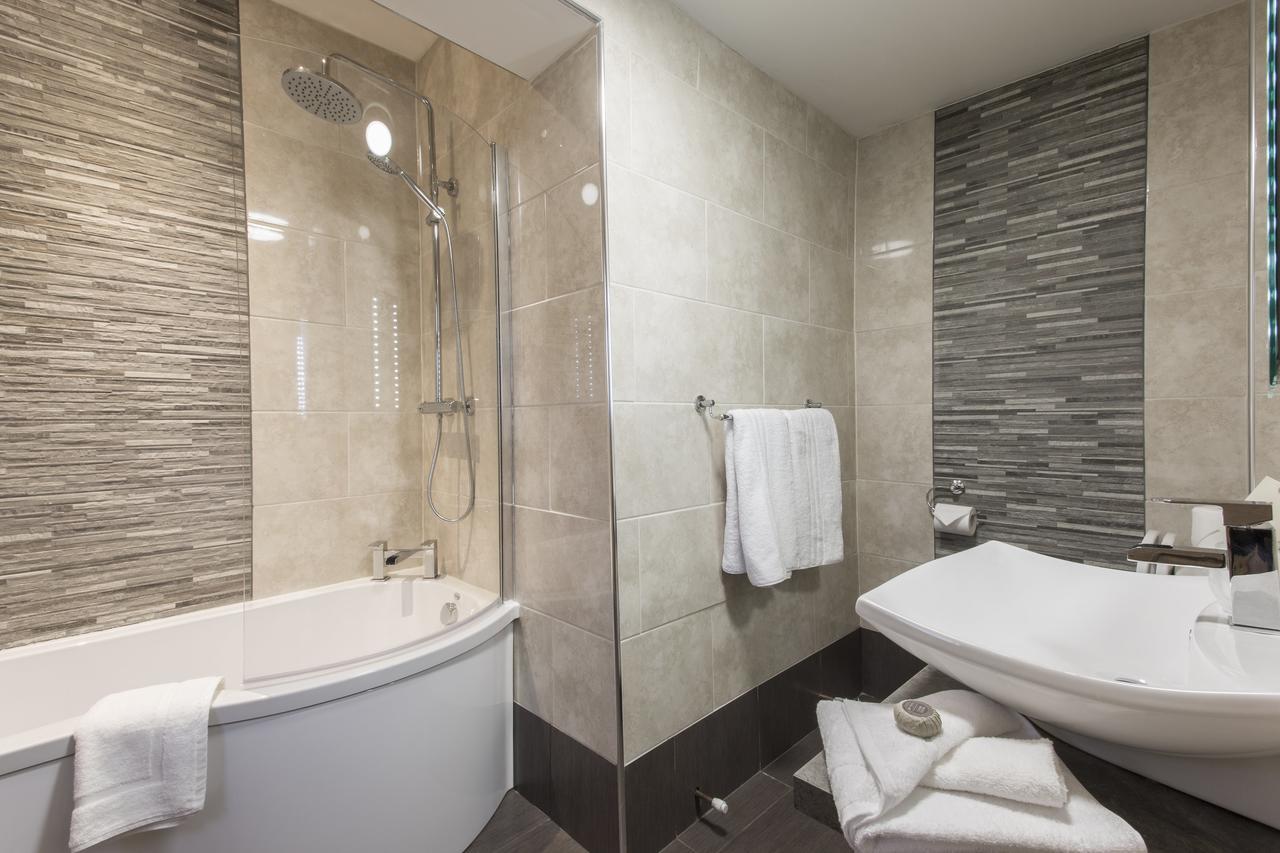 Hotel The White Hart 4*